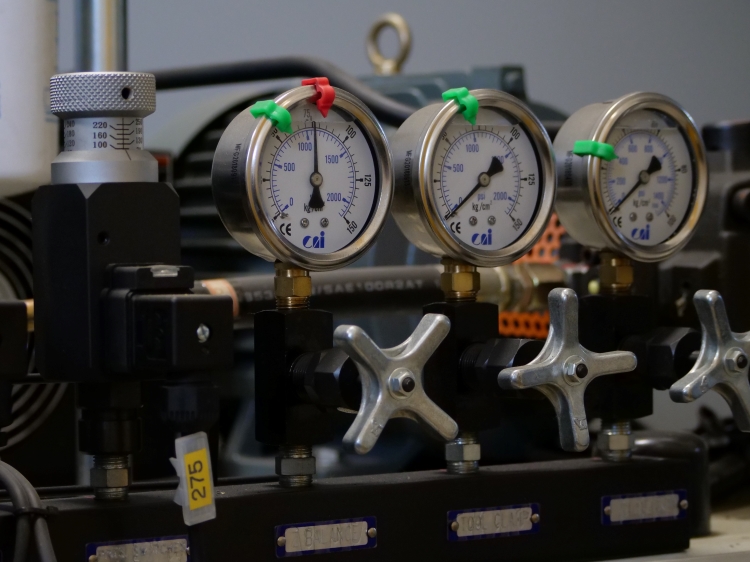 pressure gauges